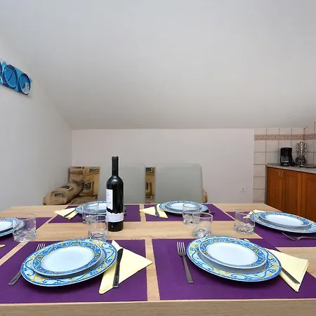 Apartment Paris Necujam