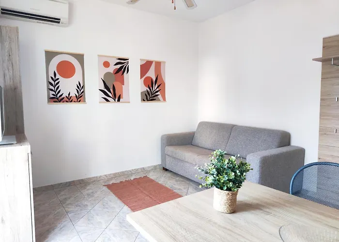 Paris Apartamento Nečujam