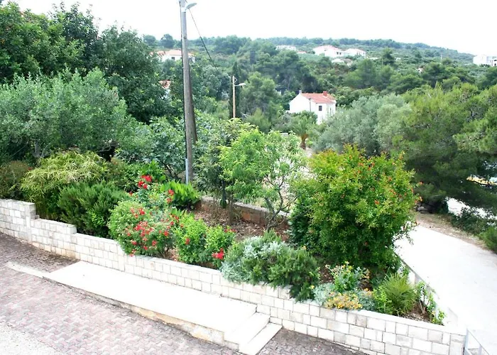 Paris Apartment Nečujam